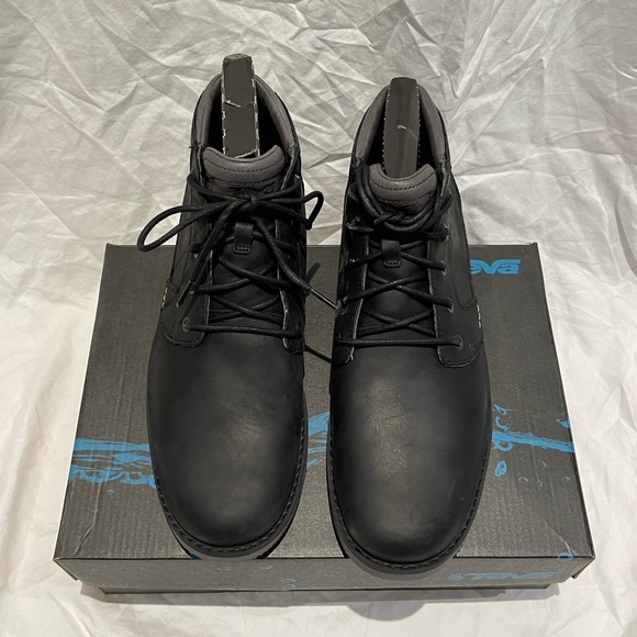 NEW Teva Durban Black Leather Chukka boots Men’s 10 - Picture 5 of 5